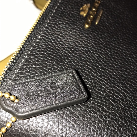 Coach leather wristlet - Picture 7 of 9